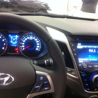 Photo taken at Hyundai Caoa by Mozart S. on 9/17/2011