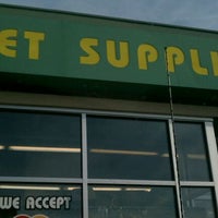 Photo taken at Pet Supplies Plus Charlottesville by Marnie V. on 11/19/2011