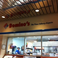 Photo taken at Domino&amp;#39;s Pizza by Luiz E. on 11/24/2011
