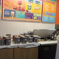Photo taken at Smoothie King by Vincent M. on 8/1/2012