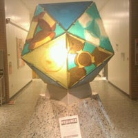 Foto diambil di Math Science Building oleh DeMarkco B. pada 1/25/2011
