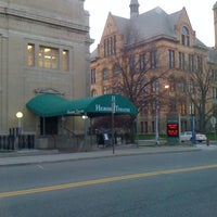 Foto tirada no(a) The Hilberry Theatre por Rebecca C. em 4/6/2012