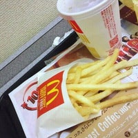Photo taken at McDonald&amp;#39;s by Suimei on 5/2/2012