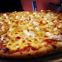 Photo taken at Crespo Pizza &amp;amp; Italian Gril by Himmad K. on 2/25/2012
