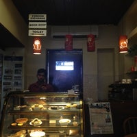Photo taken at Govinda&amp;#39;s Cafeteria by En Hui Y. on 8/2/2012