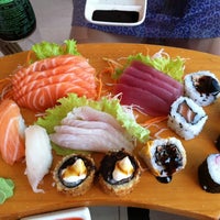 8/21/2012 tarihinde Pedro Carlos M.ziyaretçi tarafından Kyuden Sushi'de çekilen fotoğraf