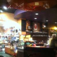 Foto diambil di Rico&amp;#39;s Cafe &amp;amp; Wine Bar oleh Jacquie P. pada 5/5/2012