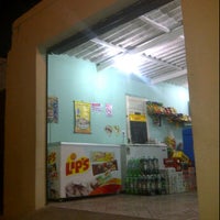 Photo taken at Lanchonete da Bezinha by DeCo M. on 2/17/2012