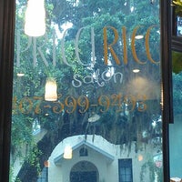 6/6/2012 tarihinde John P.ziyaretçi tarafından Capricci Ricci Salon'de çekilen fotoğraf