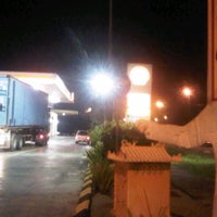 Foto diambil di Shell oleh Semutar H. pada 6/11/2012