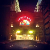 Das Foto wurde bei Tropicana Casino &amp;amp; Resort von Edgar W. am 4/17/2012 aufgenommen