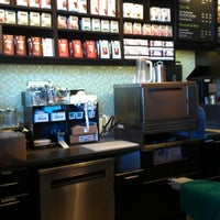 Photo taken at Starbucks by FERNANDO U. on 7/11/2012
