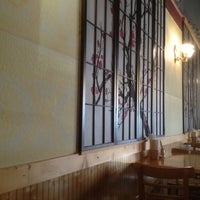 Photo taken at Jasmine Thai Restaurant by Andrew H. on 8/4/2012