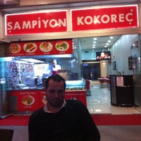 Photo taken at Şampiyon Kokoreç Atakent by Nilay Y. on 3/7/2012