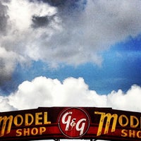 Das Foto wurde bei G&amp;amp;G Model Shop, Inc. von Christopher S. am 3/17/2012 aufgenommen