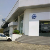 Volkswagen Pantai Indah Kapuk Automotive Shop In Jakarta