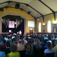 รูปภาพถ่ายที่ Vintage Faith Church โดย Dan เมื่อ 7/2/2012
