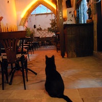 7/8/2012에 Atesh K.님이 Atölye Cadı Kazanı Cafe에서 찍은 사진