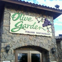 Photo taken at Olive Garden by Don A. on 9/8/2012