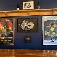 Foto tirada no(a) Firefly Hollow Brewing Co. por David B. em 5/22/2022