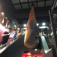 Photo taken at Jamón Experience by Ricardo L. on 7/31/2017