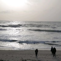 Photo taken at Praia de Ofir by Ulrika W. on 2/27/2020