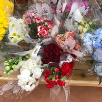 Photo taken at Trader Joe&amp;#39;s by Laurie M. on 2/21/2017