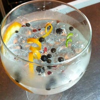 Foto diambil di B&amp;#39;Entrevinhos oleh Hugo B. pada 12/6/2013