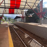 Photo taken at Andén Tren Urbano - Tres Rios by Kattia G. on 11/11/2022