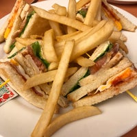 Photo taken at Denny&#39;s by Nyalan D. on 3/17/2019