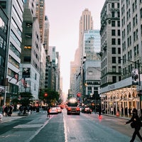 Foto tirada no(a) Courtyard New York Manhattan/Times Square por Abdullah em 10/15/2022