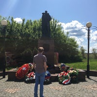 Photo taken at Памятник Воину-освободителю by Katrin Novik on 5/26/2016