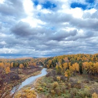 Photo taken at Природный парк «Оленьи ручьи» by Денис С. on 10/3/2020