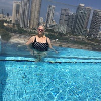 pool hotel indigo rooftop