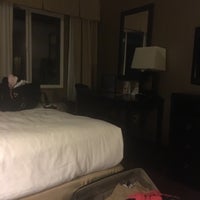 Photo taken at Holiday Inn Seattle by Peter D. on 9/13/2016