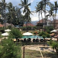 Photo taken at Villa Karang Resort by Remco de Vries -. on 10/27/2017
