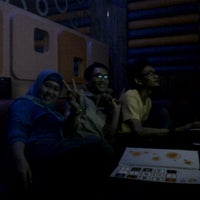 Photo taken at Inul Vista Family KTV by RetnaNing C. on 10/14/2012