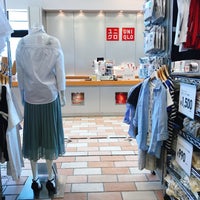 ユニクロ 132人の訪問者