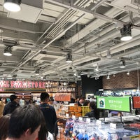 Photo taken at Ball Park Store by わでい〜 on 4/13/2019