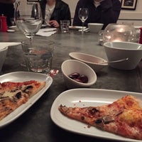 5/10/2015 tarihinde Cindy H.ziyaretçi tarafından Pizza Autentico'de çekilen fotoğraf