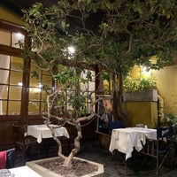 Foto diambil di Cabernet Restaurant oleh martín g. pada 8/20/2022
