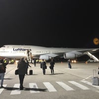 Photo taken at Lufthansa Flight LH 197 by Stefan on 11/7/2017