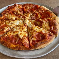 Снимок сделан в The Pizza Guy пользователем Wednesday T. 9/11/2021