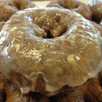 รูปภาพถ่ายที่ Spudnuts Donuts โดย Spudnuts Donuts เมื่อ 8/25/2013