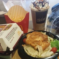 Photo taken at McDonald&amp;#39;s by Lyn V. on 5/29/2014
