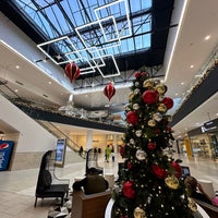 Photo taken at The Shops at Santa Anita by Remil M. on 12/29/2023