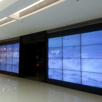 hollister festival walk