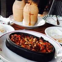 Das Foto wurde bei Sedef Restaurant von Suleyman Ayaş am 7/2/2015 aufgenommen
