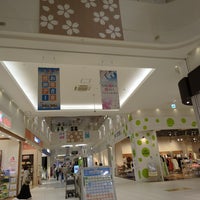 Photo taken at AEON Mall by やぶ 1. on 3/30/2024