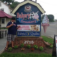 Photo taken at Bird In Hand Bakery &amp;amp; Creamery by Chancey B. on 7/8/2013